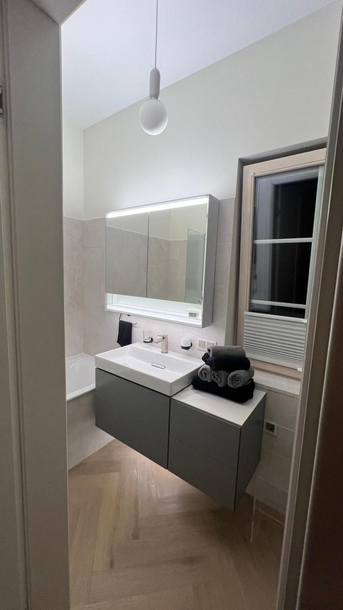 Daina Apartments Self Check-In VNO Esterno foto