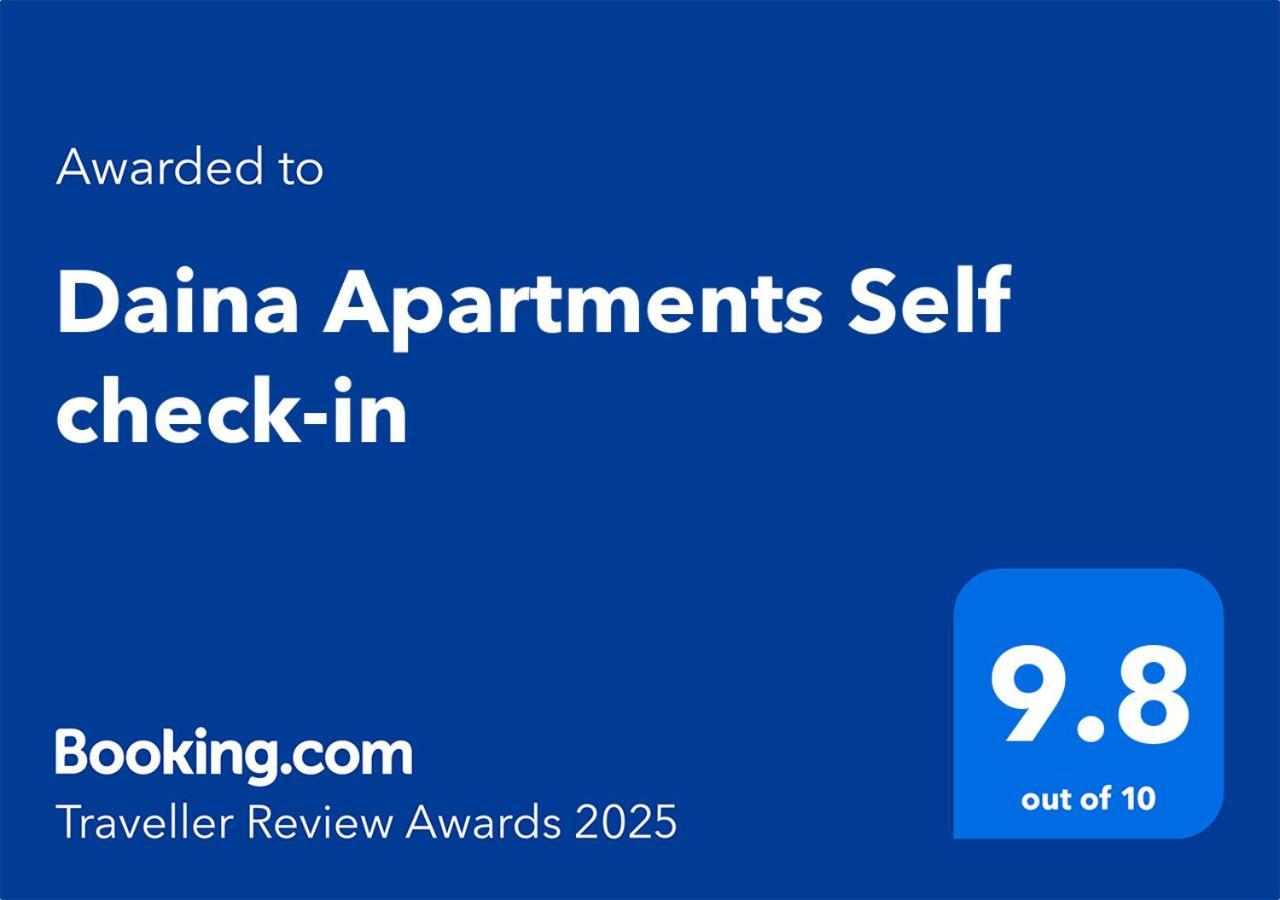 Daina Apartments Self Check-In VNO Esterno foto